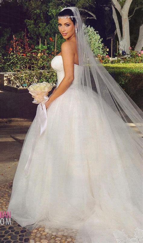 Kim Kardashian Wedding Dress Sexy Corset Celebrity Bridal Gown