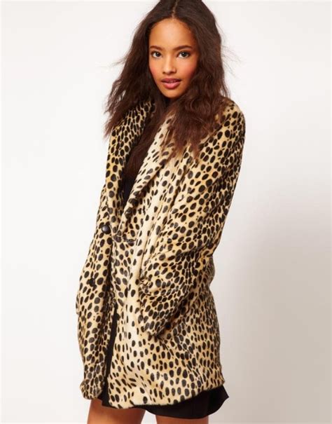 moda file statement leopard coat