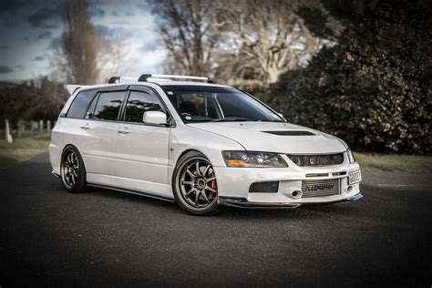 long roof rebellion mitsubishi lancer evolution ix wagon nz performance car