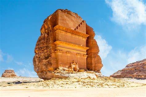 discover  ancient treasures  saudi arabia exodus