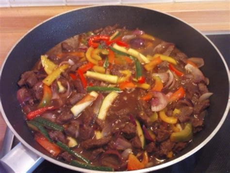 chinesische rindfleisch gemuese pfanne rezept kochbarde