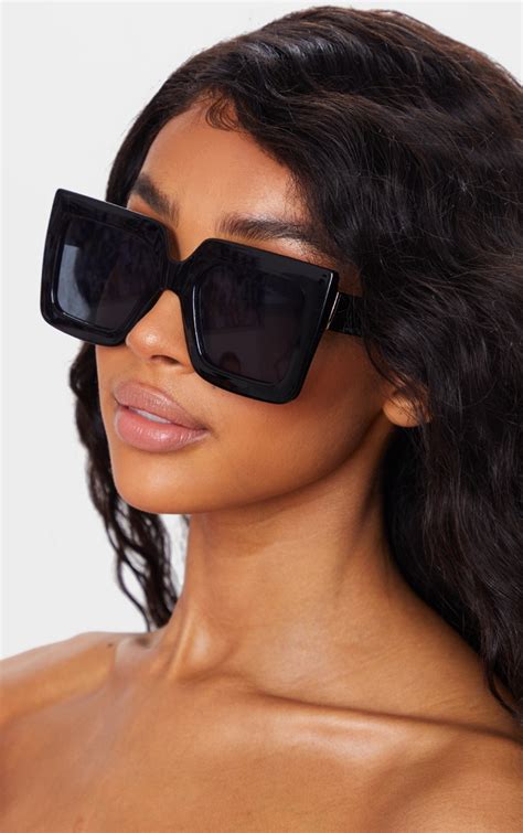black square oversized frame sunglasses prettylittlething uae