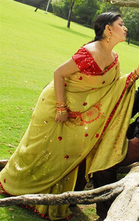 Hq Collections Actress Meera Jasmine Hot In Saree