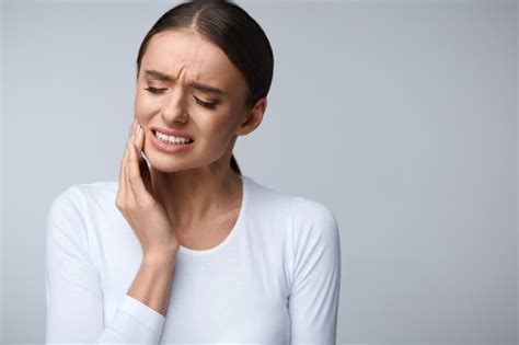 common   tooth nerve pain