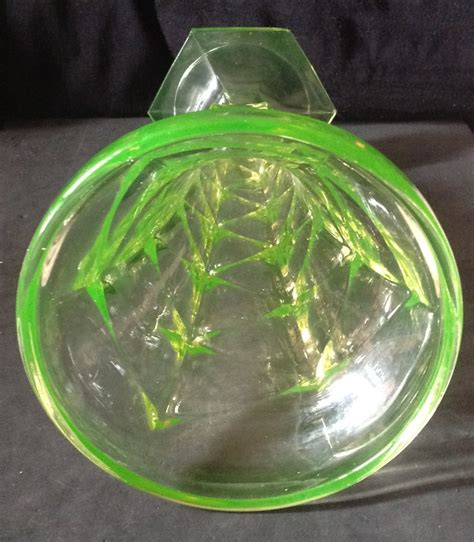 pressed uranium glass vase collectors weekly