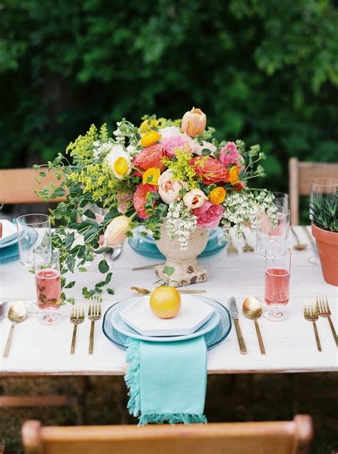 summer tables inspiration    dinner party table dine