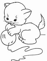 Cat Coloring Kids Small Funny Pages Ball Play Getcolorings Printable Cats Color Salvo Comments sketch template