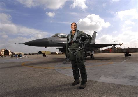 shawna kimbrell   female african american fighter pilot