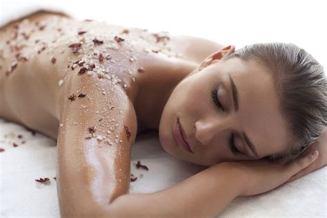 Swedish Massage Deep Tissue Massage And Facials In Naples Fl Divine Spa