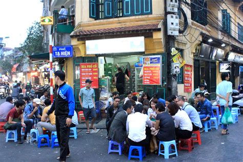 What Are Interesting In Hanoi Street Food Tour