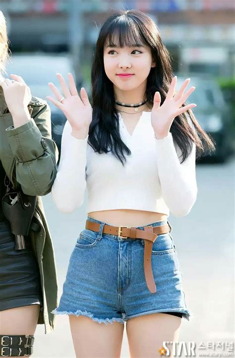 Im Na Yeon Twice Nayeon Cool Outfits Twice Clothing