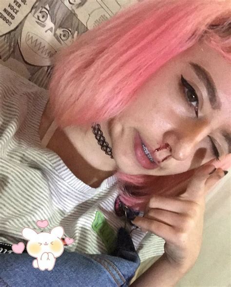 Pin By Moonlight Babe On ۵☾girls Pink Short Hair Pink Hair