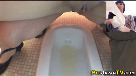 hairy pussy asians piss into public toilet eporner