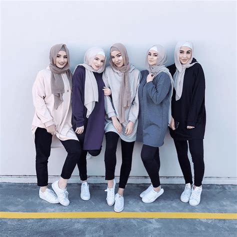 remaja ootd pantai simple hijab  ootd hijab simple kekinian