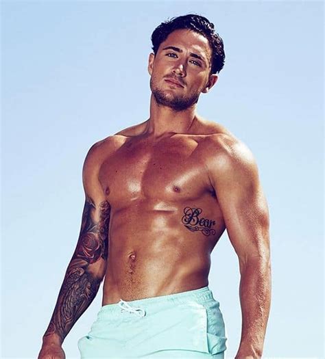 stephen bear nude leaked pics and jerking off video scandal planet