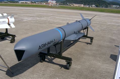 sell air  ground missiles  taiwan defense news