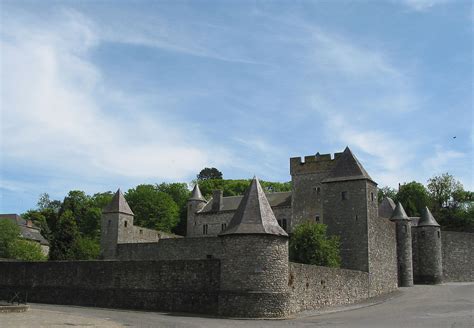 castle  thy le chateau wikipedia