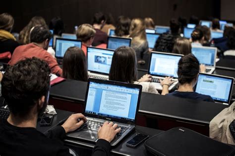 laptops  college students