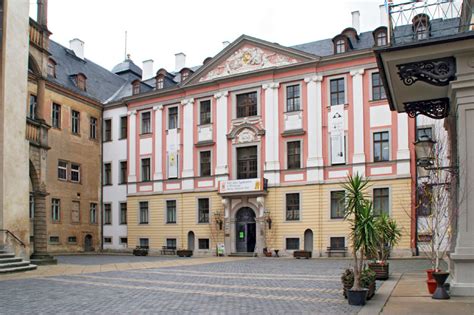 schloss altenburg im oestlichen zipfel von thueringen