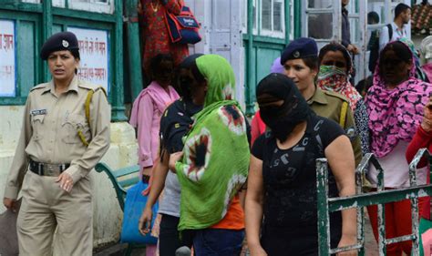 Mumbai Sex Racket Busted 3 Held