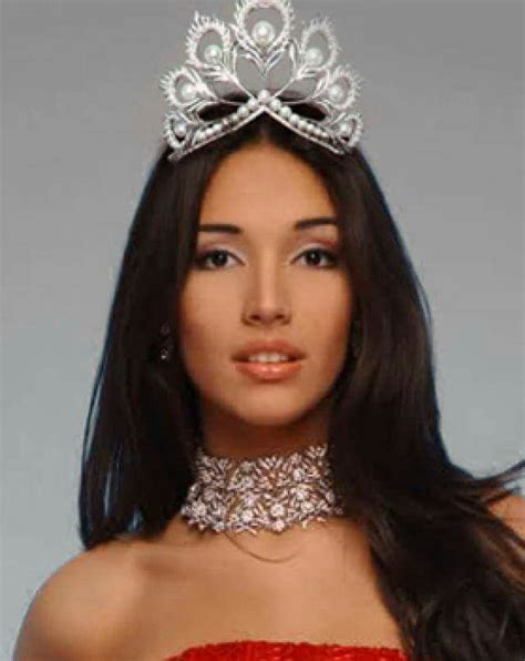 Amelia Vega Dominican Republic Miss Universe 2003