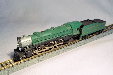scale arnold  locomotive steam    pacific