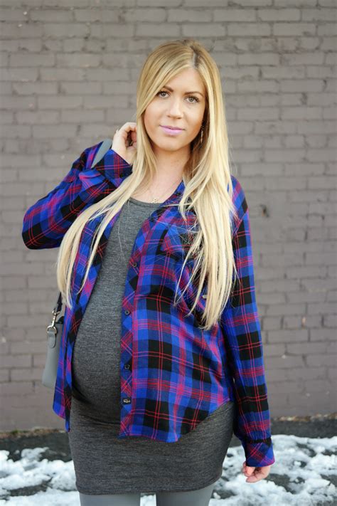 plaid shirt pregnancy style