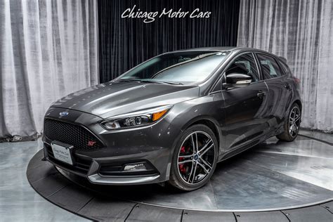ford focus st hatchback turbo  speed manual equipment group  chicago motor cars