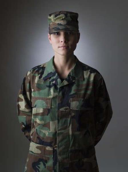 the average army pt scores woman