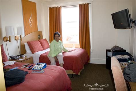 Mom Son Hotel Room – Telegraph