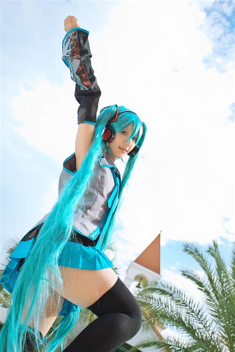 Hatsune Miku Cosplay By Kuuya Sankaku Complex