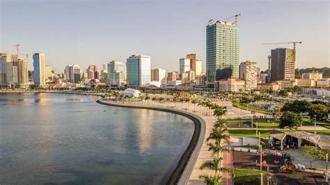 capital economics angola devera enfrentar nova recessao de um por