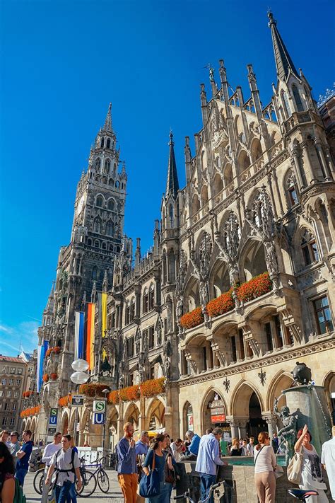 town hall  munich neues rathaus  marienplatz