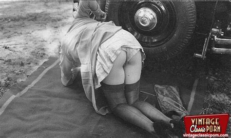 several vintage car lovers showing their sexy body parts pichunter