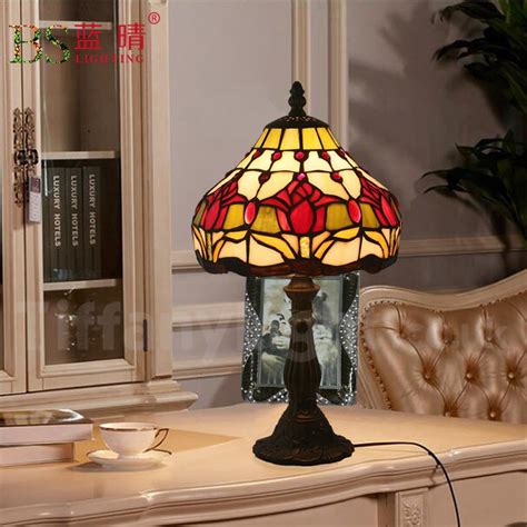 8 Inch European Stained Glass Tulip Style Tiffany Table Lamp