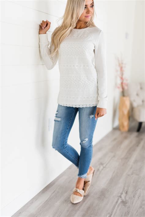 Lace Front Pullover – Mindy Maes Market Clothing Fashion Style