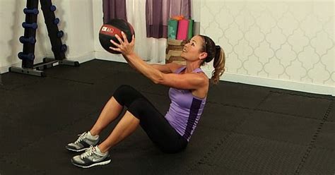 5 Medicine Ball Exercises To Work Your Entire Body