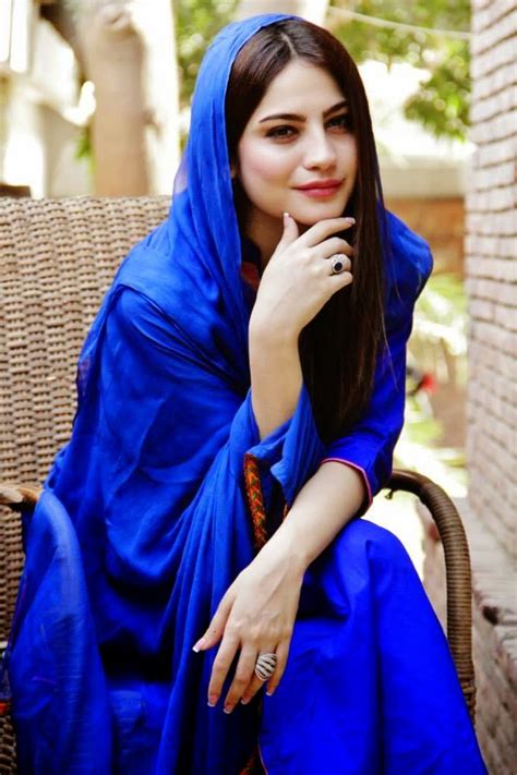 high quality bollywood celebrity pictures gorgeous pakistani actress neelam muneer