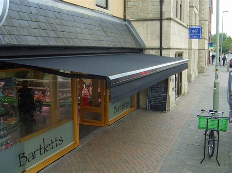 weinor commercial awning  kidlington oxfordshire sbi