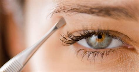 10 Tricks To Pluck Perfect Eyebrows Shape Magazine
