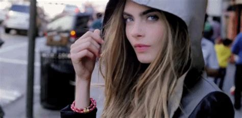 cara delevingne model find and share on giphy