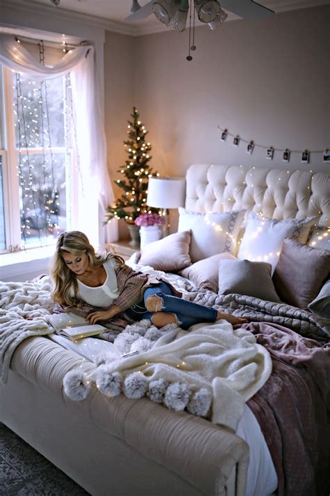 holiday decor ideas   bedroom   olivia rink