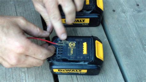 dewalt battery charging fix   cordless drill batteries battery drill battery hacks