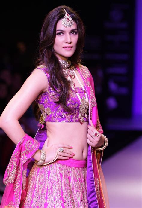high quality bollywood celebrity pictures kriti sanon super sexy navel