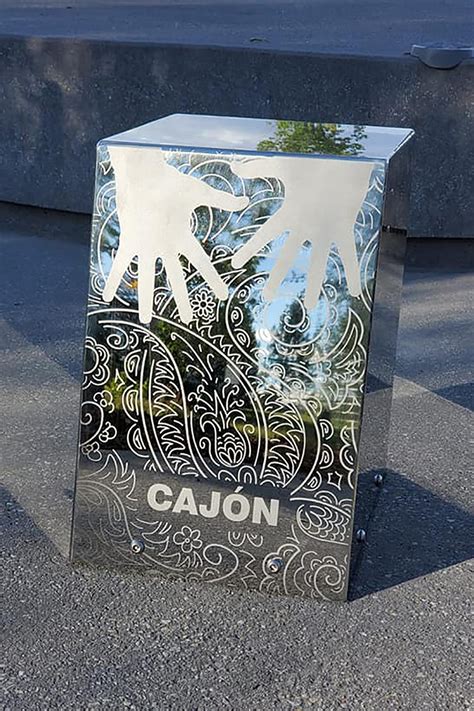 cajon outdoor drum percussion play