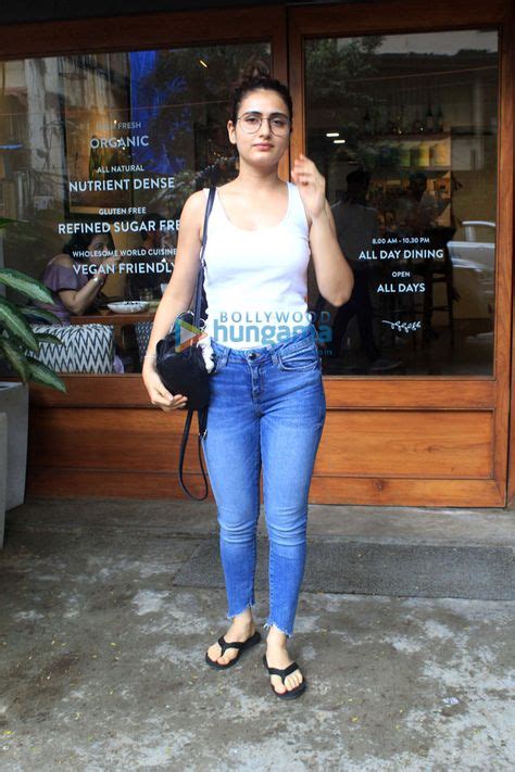 Fatima Sana Shaikh Snapped At Sequel In Bandra With Images Indian