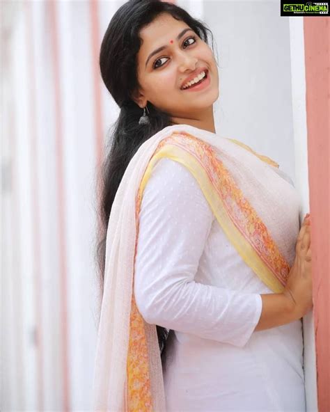 Actress Anu Sithara 2018 Latest Cute Hd Images Gethu Cinema