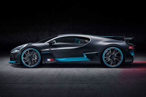 visit lfmmag for more about the sinister bugatti divo