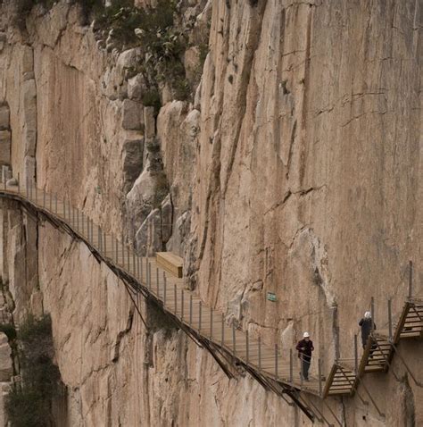 Caminito Del Rey World S Most Dangerous Walkway Where 5 Tourists Died