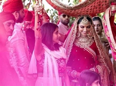 15 best kept secrets from the deepika padukone ranveer singh wedding in 2019 bollywood fashion